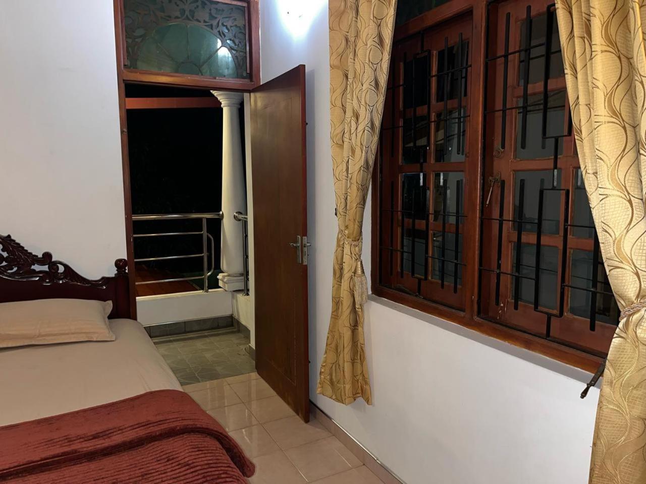 Ceylon Glory Hostel Negombo Exteriör bild